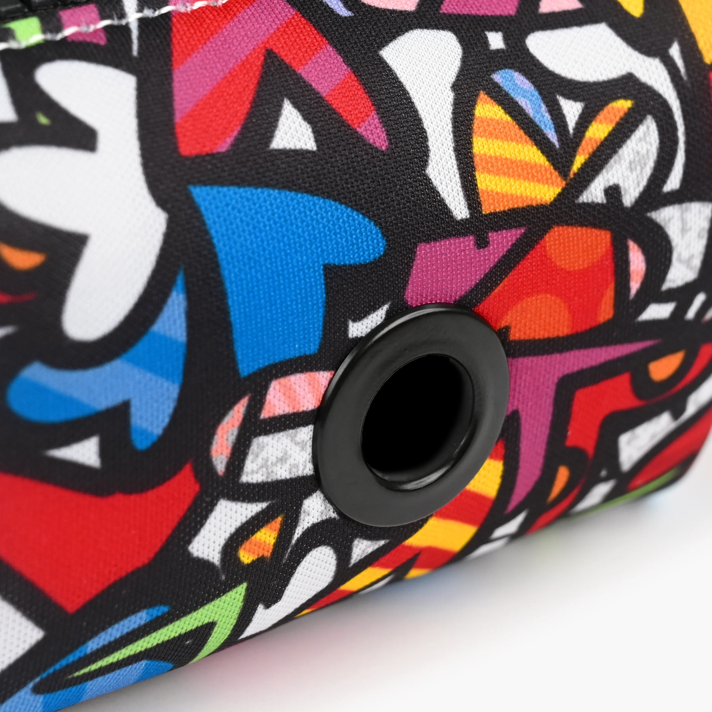Alive Britto Pet Bag Holder - Image 7
