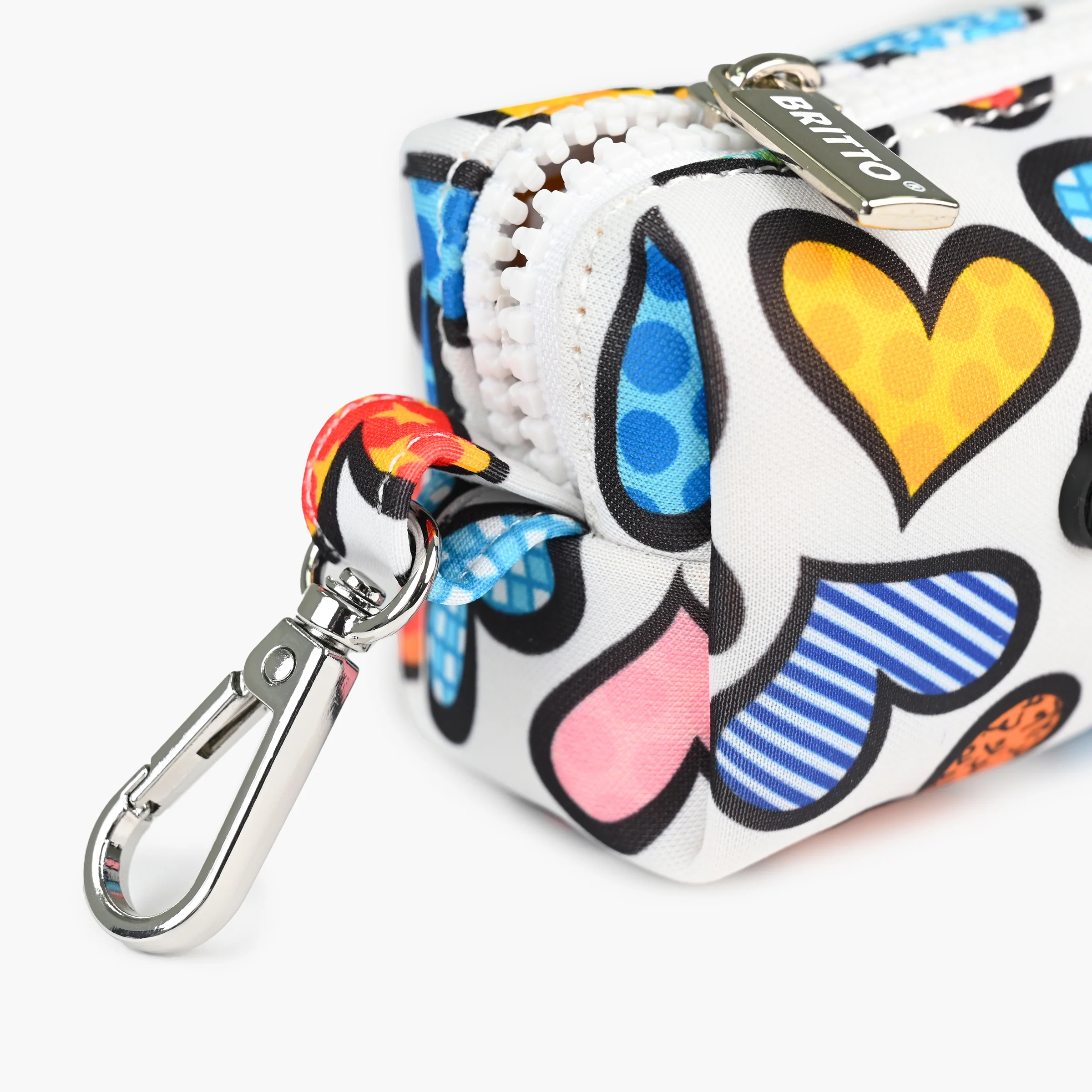 Hearts Britto Pet Bag Holder - Image 5