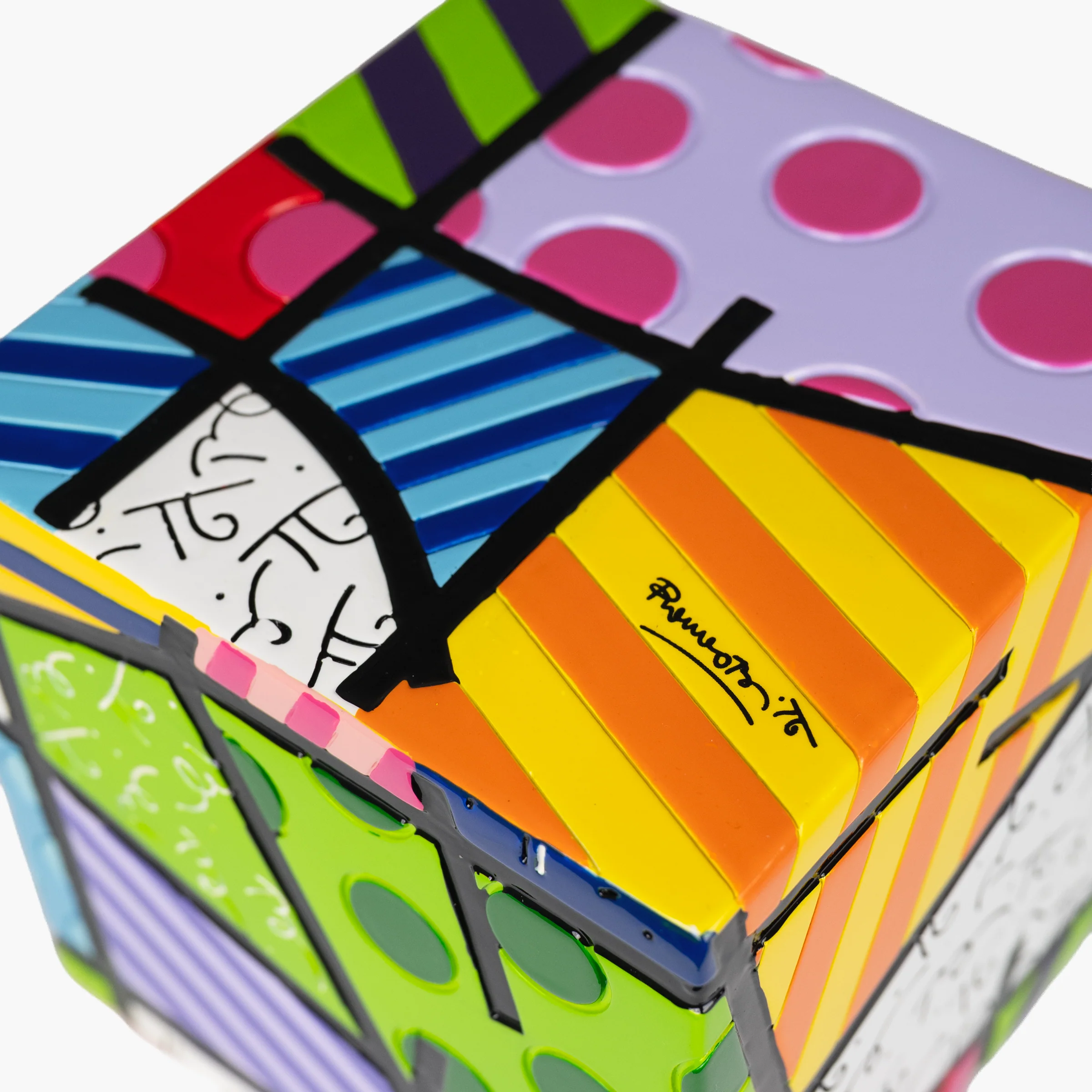Cube - Britto Collectible Figurine - Image 3