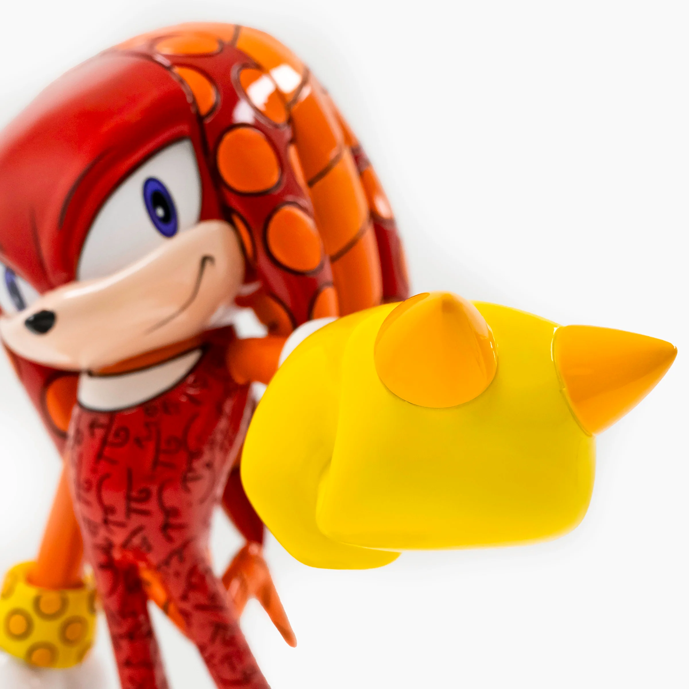 Knuckles - Sega By Britto - Limited Edition Figurine - Image 4