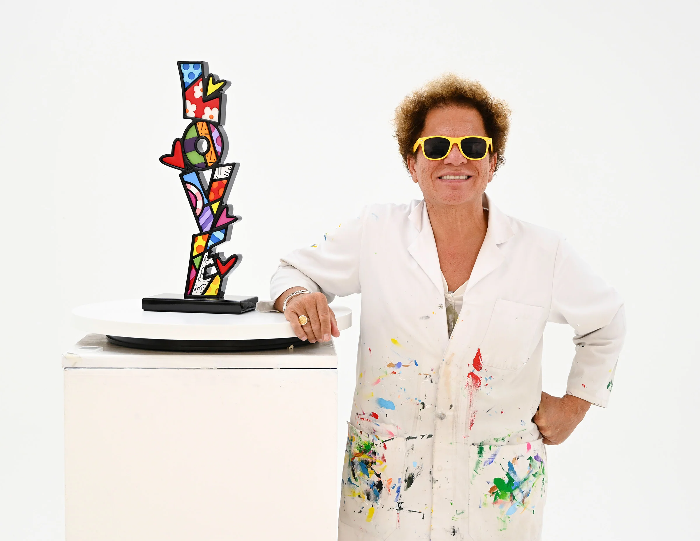 Love Vertical - Limited Edition Sculpture - Image 2
