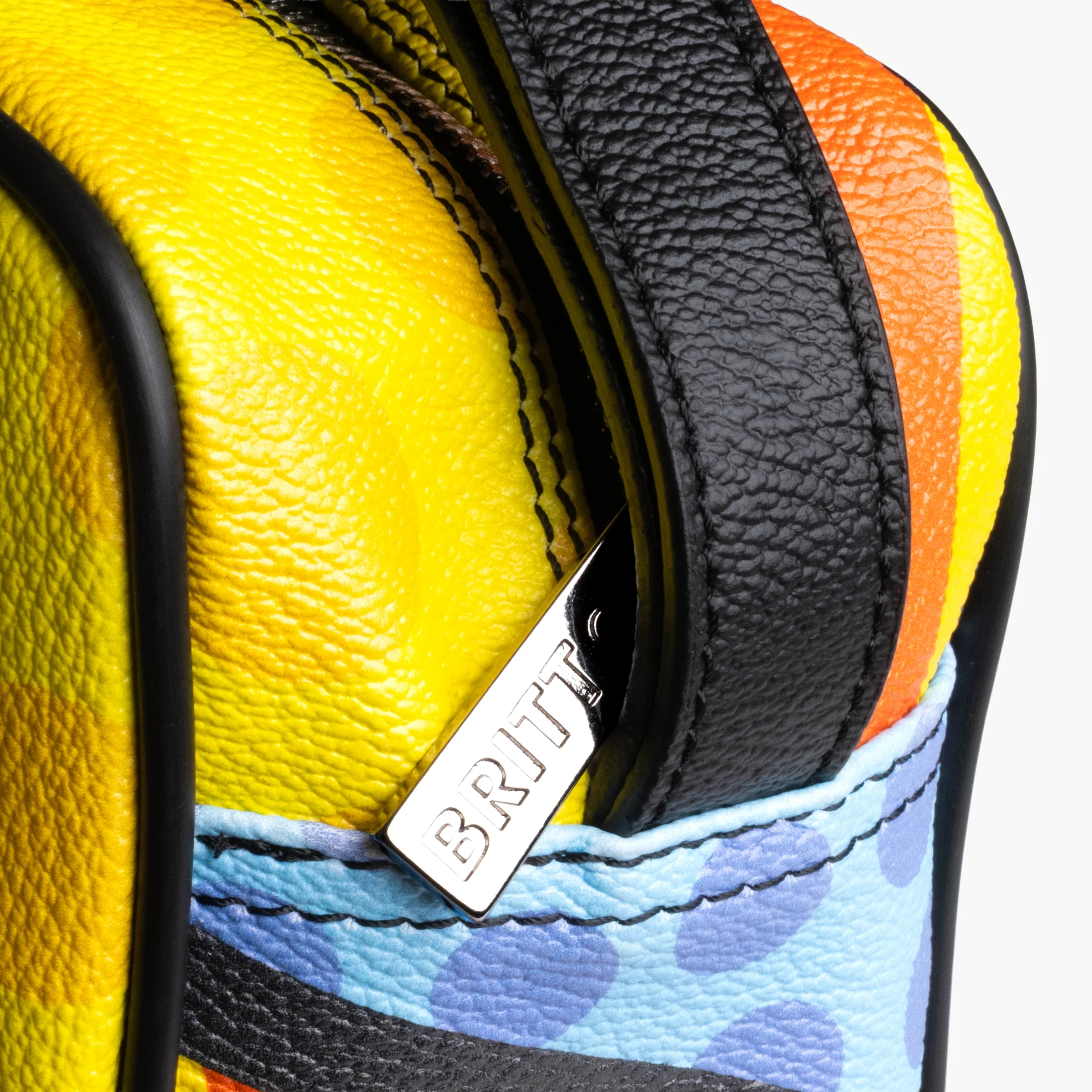New Day Britto Eco Leather Toiletry Bag - Image 4
