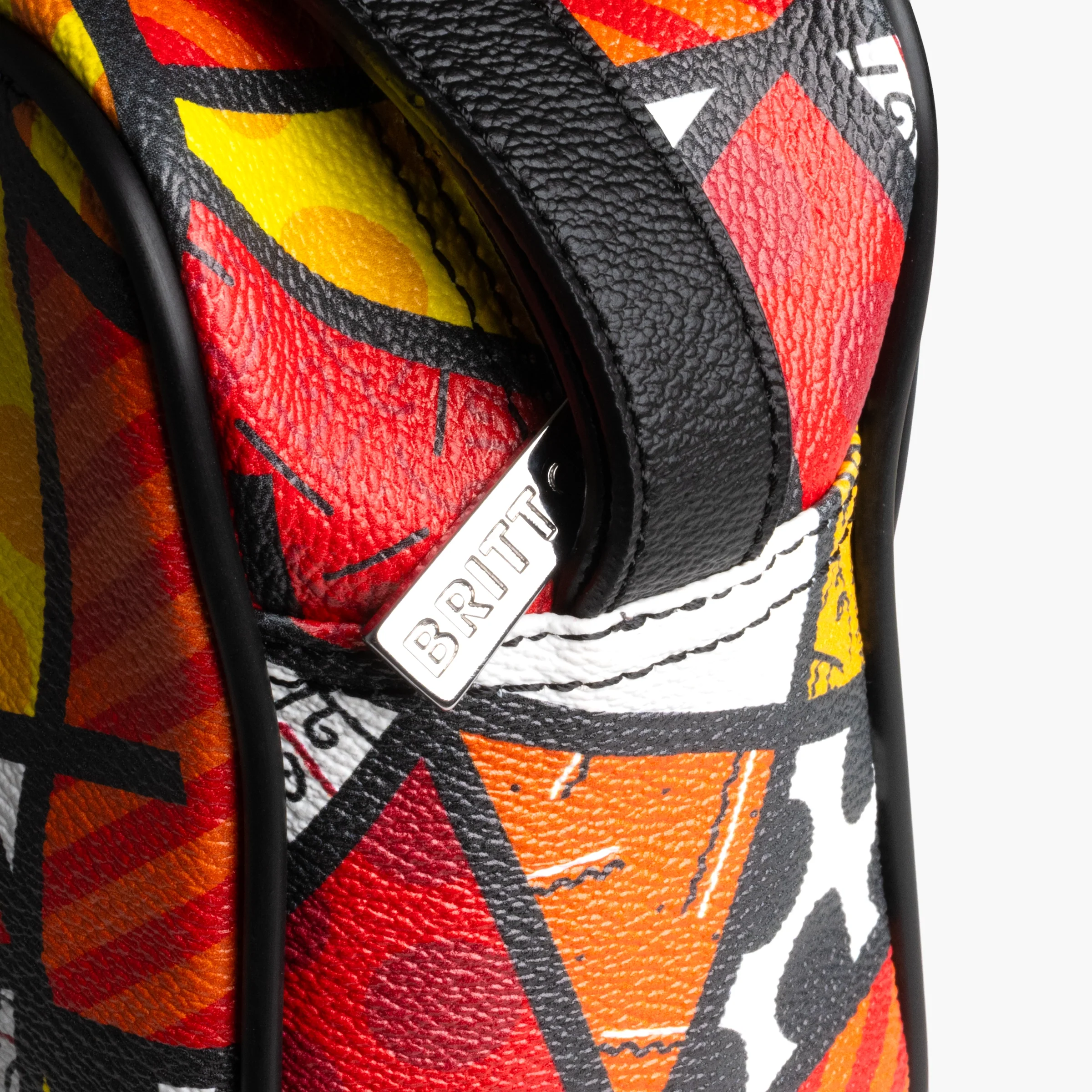 Red Landscape Britto Eco Leather Toiletry Bag - Image 4